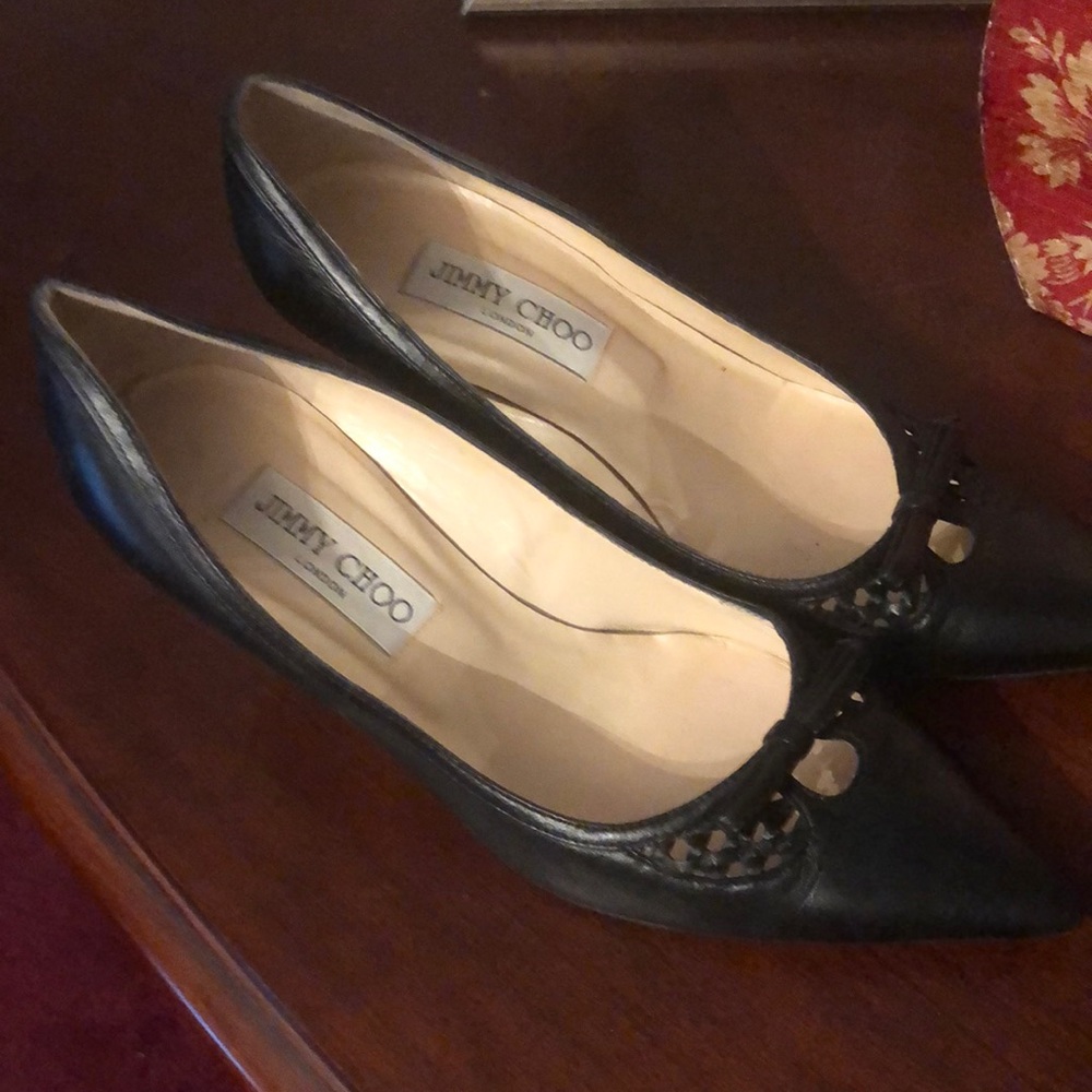 Jimmy Choo leather pumps. These are 100% authentic pur approx 10y ago in Paris